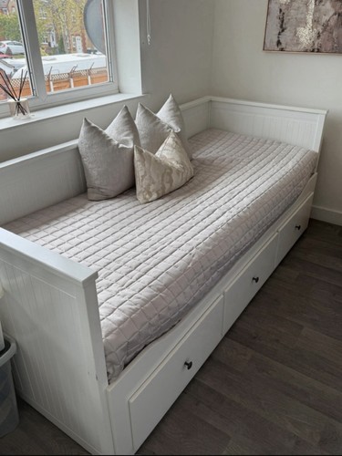 White ikea day bed - white,